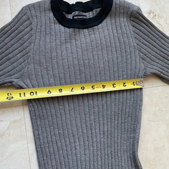 WhoWhatWear Grey Ribbed Fitted Short Sleeve Sweater Size XS - Picture 8 of 8